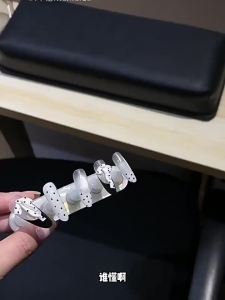Kaniu Acetic Acid Nail Practice Nail Rest Bottom Magnet Adsorption Nail Holder Training Seat DIY Nail Display Stand Model