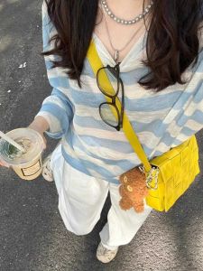 ผู้หญิง เสื้อยืดแขนยาวลายทาง ลำลอง หลวม บาง ฤดูใบไม้ร่วง เสื้อท่อนบน เปิดหลัง น้ำหนักเบา ฤดูใบไม้ผลิ แจ๊กเก็ต พรางหุ่น ฤดูร้อน เสื้อเชิ้ต