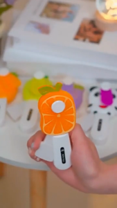 AI-C1313 Mainan Kipas Angin / Kipas Angin Anak Mini Fan Manual Genggam Karakter Buah Lucu Portabel