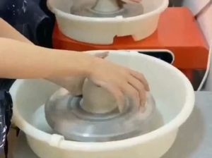Bàn xoay gốm bằng điện hợp kim nhôm cao cấp 2 Chế độ đảo chiều điều chỉnh tốc độĐảm bảo an toàn khi sử dụng