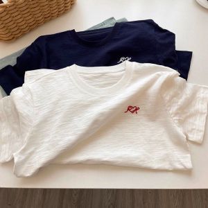 เสื้อยืดผ้าฝ้ายลายกระดูกไผ่ระบายอากาศในช่วงฤดูร้อนสำหรับผู้หญิง ทรงหลวม แขนสั้น ปักลาย ทรงเข้ารูป สไตล์เกาหลี