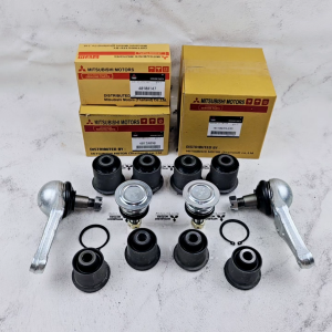 BALL JOINT+BUSHING ARM ATAS BAWAH 1SET MITSUBISHI TRITON HDX PAJERO SPORT 2015 KEATAS