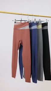 NYK Color Splicing Women Tight Fit High Waist Yoga Capri Leggings Running Sports Cropped Pants Lift Hip Bottom Ladies Fitness Sports Leggings