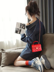 Red Tiny Square Handbag Womens Crossbody Bag Chic Style Luxury Sensation Single Shoulder Strap Lock Buckle Closure Casual