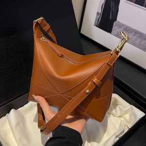 Elegant Spliced Soft Leather Crossbody Bag for Women 2025 New Fashion Retro Simple Match All Single Shoulder Slant Bag
