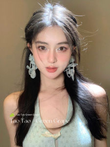 Exaggerated Green Crystal Flower Tassel Earrings Holiday Style Wave Design European Organza Stud Earrings Feminine Floral Decor