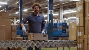 MARTOR Secunorm Mizar 125002 Squeeze-Grip Knife with Large Cutting Depth and Lever Mechanism for Efficient Cutting