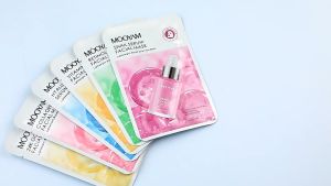 MOOYAM Essence Face Mask Series(10 Pcs)-For MoisturizingWhiteningAnti-agingAnti-acneBrighteningLifting & FirmingRejuvenating Skin Facial Mask for Men and Women