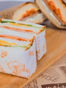 50PCS Oil-Proof Wax Paper Food Wrapper Paper Bread Sandwich Burger Fries Wrapping Paper Oil Paper Baking Tool