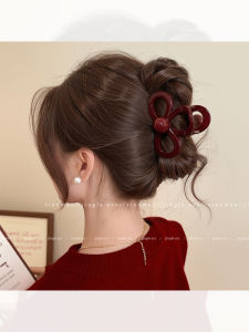 กิ๊บติดผมรูปฉลามขนาดกลางสีแดง Ankela สำหรับผู้หญิง 2025 รุ่นใหม่ กิ๊บติดผมสไตล์เกาหลี สัมผัสระดับไฮเอนด์