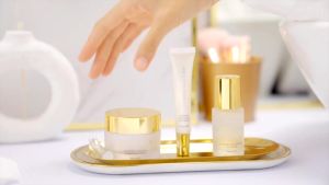 Crystallure Supreme Activating Overnight Cream 50 g- Moisturizer Krim Malam Perawatan Wajah (Night Cream) untuk Mencerahkan Flek Hitam (Brightening Dark Spot) with Shea Butter Benzoic Acid and Gold Peptide Crystals