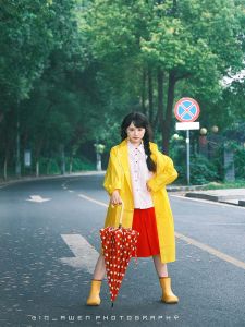 Cute Bright Yellow Raincoat Outwear Concert Dedicated Adult Outwear Full Body Rainproof Single Full Body Outdoor Hiking