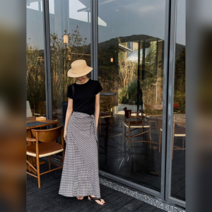 YUFUQING | Elegant Plaid A-Line Mini Skirt Womens Fashion Summer Two-Piece Set High-End Black T-Shirt Top And Skirt Ensemble