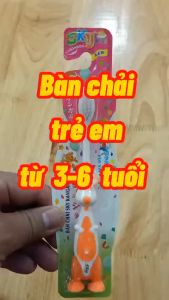 Bàn chải trẻ em lông mềm Sky cho bé từ 3 - 6 tuổi (hình con chuột túi có đế hít)