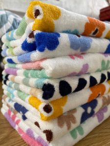 Set 5 Khăn  Set 2 Khăn Lau Đầu  Khăn Tắm In Hoa Cotton 100% . Kích thước 35x78cm .