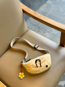Cute Mini Crossbody Bag Single Shoulder Saddle Phone Bag Dumpling Shape Soft Polyester Lining Zipper Closure Casual Style