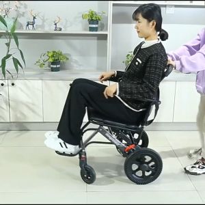 🔶Aluminum alloy wheelchair can be used on airplanes foldable and portable for elderly travel
