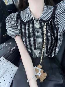 เสื้อเชิ้ตผ้าชีฟองแขนสั้นผู้หญิงฤดูร้อน 2024 ดีไซน์ใหม่ สไตล์ฝรั่งเศส Pure Desire ลายสก็อต ความยาวปกติ คอโปโล แขนพอง 100% ผ้าฝ้าย