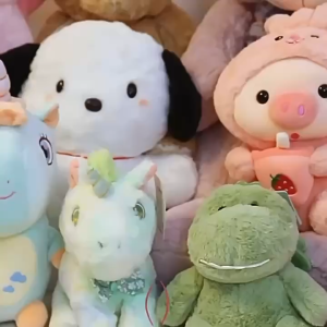 SKISOPGO Cartoon Cockroach Plush Toys Soft Stuffed Animals Plushies Insect Dolls Birthday Xmas Gifts