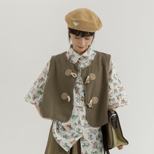 Áo Vest Nữ Phong Cách Nhật Bản Mùa Hè Mới Rộng Rãi Mặc Nhiều Lớp Cổ Bẻ Nút Cài Màu Trơn Chất Liệu Khác Dài Vừa Phải