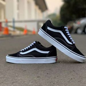 sepatu vans1 sepatu sekolah laki laki perempuan pria wanita kasual sd smp sma model tali hitam sneakers
