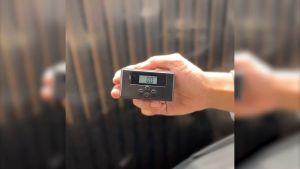 Pompa Ban Elektrik Auto Stop Pressure Digital Rechargeable