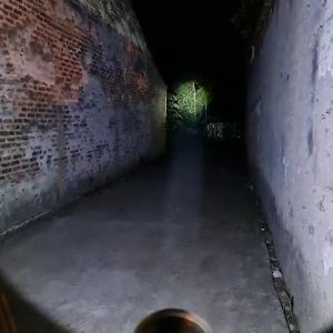 Đèn siêu sáng C95. công xuất 800W. chiếu xa 1000m. Chống nước