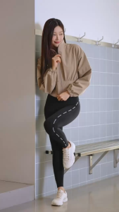 XEXYMIX Black Label Signature 360N Logo Line Leggings Olahraga Wanita - XFK3LL1505