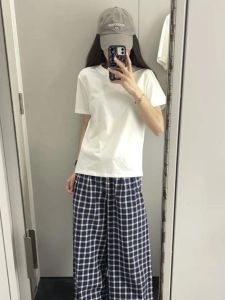 เสื้อยืดแขนสั้นผ้าฝ้ายแท้สำหรับผู้หญิง ทรงหลวม สไตล์เกาหลี ฤดูร้อน 2025 เสื้อเชิ้ตแขนยาวครึ่งตัวสีขาว