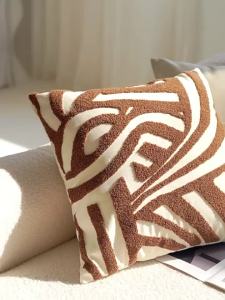 YOULI | Creamy High-End Retro Knotted Throw Pillow