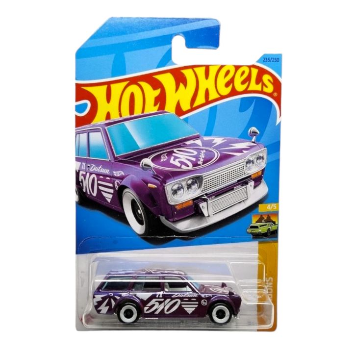 Hot Wheels Datsun Bluebird Wagon 510 1 64 scale model