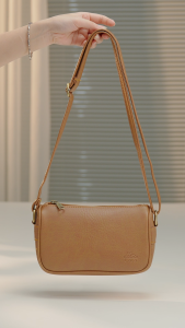 Túi Lata (Thời trang nữ đi chơi size 21 - Túi đeo chéo da HN119)
