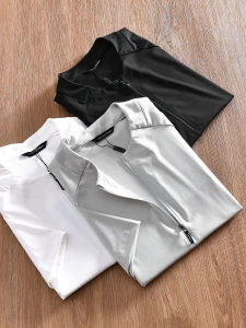 เสื้อยืดแขนสั้นคอตั้งยืดหยุ่นสำหรับผู้ชาย ระบายอากาศได้ดี แห้งเร็ว สำหรับกลางแจ้ง ฤดูร้อน ปิดด้วยซิปครึ่งตัว เสื้อยืดผู้ชาย