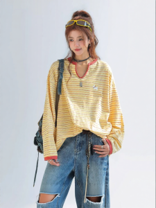 CHANT2nd | Embroidered Colorblock Striped Women V-neck T-shirt