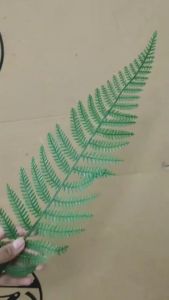 Daun Pakis Gelombang & Palem Plastik Murah: Dekorasi Interior Berkualitas