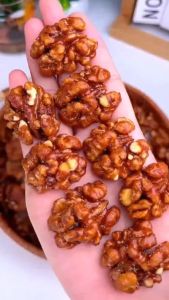 【24H Shipping】MR.SQUIRREL Amber Honey Walnut Kernel 100g/250g Ready to Eat Nuts and Dried Fruits Wholesale