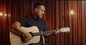 TAYLOR MUSIC T25 ACADEMY 10 DREADNOUGHT ACOUSTIC GUITAR