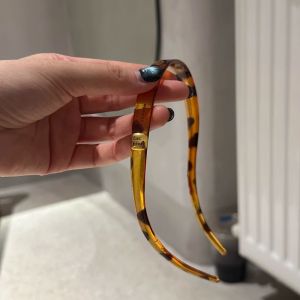 Loose Sensation Hairband Tortoiseshell Amber Vintage Elegance Gold Label Toothed Headband New 2025 Fashion Hair Accessories