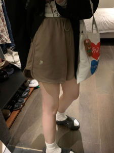 ฤดูร้อน สไตล์สปอร์ต Mini ทรงเอ กางเกงขาสั้น ผู้หญิง สูง เอว หลวม Fit ความยาวสามในสี่ ลำลอง ผ้าฝ้าย Blend Hot Pants สําหรับการเดินเล่น