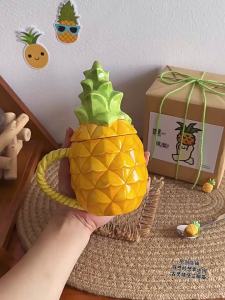 Tách Sứ Hình Dáng Dole Độc Đáo