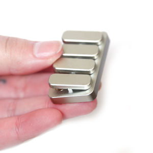 Piano Key Fidget Slider – Tactile Metal Clicker for Autism & ADHD | Office Desk Stress Relief Toy & EDC Anxiety Aid for Adults﻿