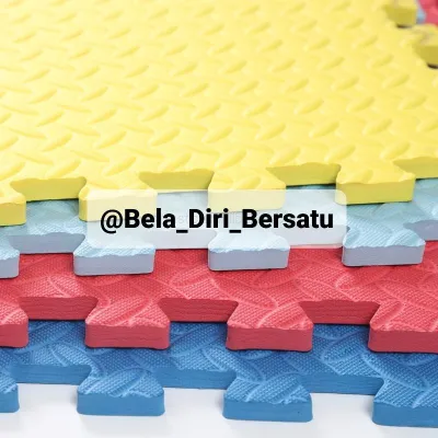 Matras Puzzle 100x100cm Tebal 1Cm