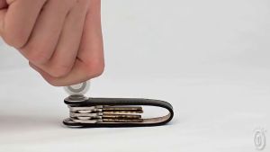 Layzhens E0082 Leather Strap Smart Pocket Key Holder Organizer with Hanger