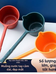 Defasilk | Long-handled Plastic Scoop for Watering and Fertilizing