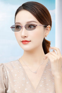 Kính đọc sách đa tiêu điểm tiến triển photochromic cho phụ nữ chống mỏi mắt Kính Đọc máy tính Kính đọc sách kính để xem TV