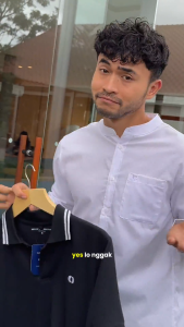 Broodis Kaos Polo SIMPLY Stripe Gold Shirt | LookBook