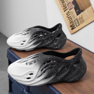 Giày Lỗ Dừa Nam Dép Lê Bít Mũi Chống Thối Chống Trơn Trượt Thể Thao Nổi Tiếng Trên Mạng Ngoài Trời Mặc Ngoài Trời Mùa Hè Dép Lội Nước Đi Biển