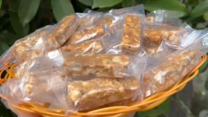 Kẹo đậu phộng cốt dừa - Kẹo dừa giòn -  Đặc Sản Bến Tre -bánh kẹo ăn vặt - Đồ ăn vặt - mứt tết