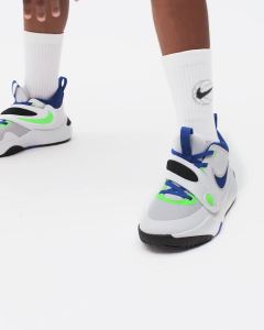 Nike Kids Team Hustle D 11 Basketball Shoes - White