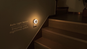 Sensor Smart Night Light Plug-in Night Light Dusk-to-Dawn LED Baby Night Lamp for Sleep Hallway Bathroom Stair